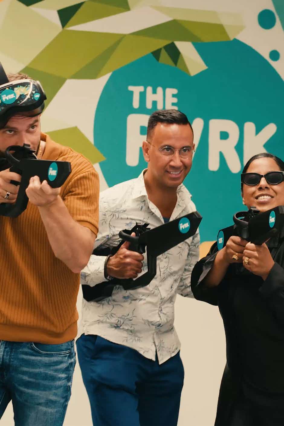 Group of people with vr goggles and guns